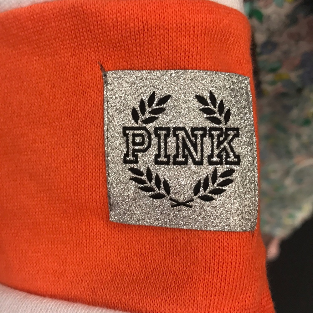 NWT size small sweatshirt - Picture 3 of 6
